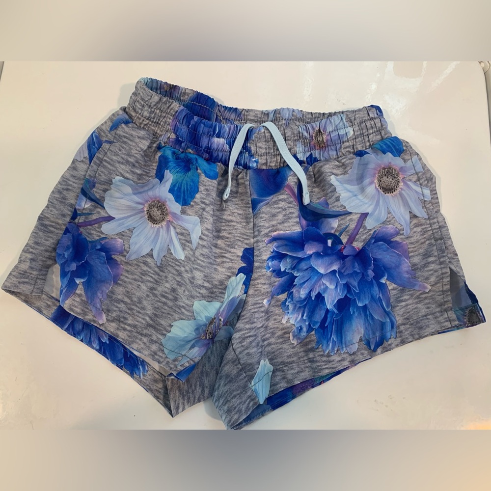 Girls Old Navy Floral Gray and Blue Shorts